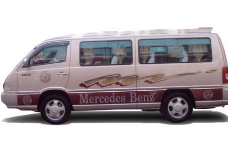 Cho thuê xe Mercedes Benz 16 chỗ tại tphcm